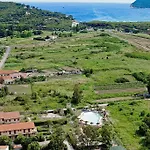 Aparthotel Dolores Castle