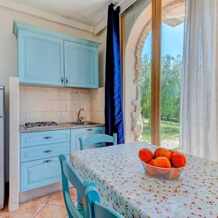 Aparthotel Dolores Castle 3*